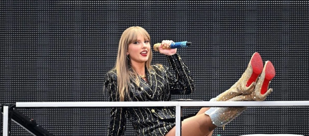 Taylor Swift : Les Clés de sa Réussite Financière et Son Empire de plus de 1,9 Milliard Taylor Swift
