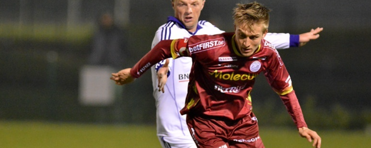 Tony Beeuwsaert football
