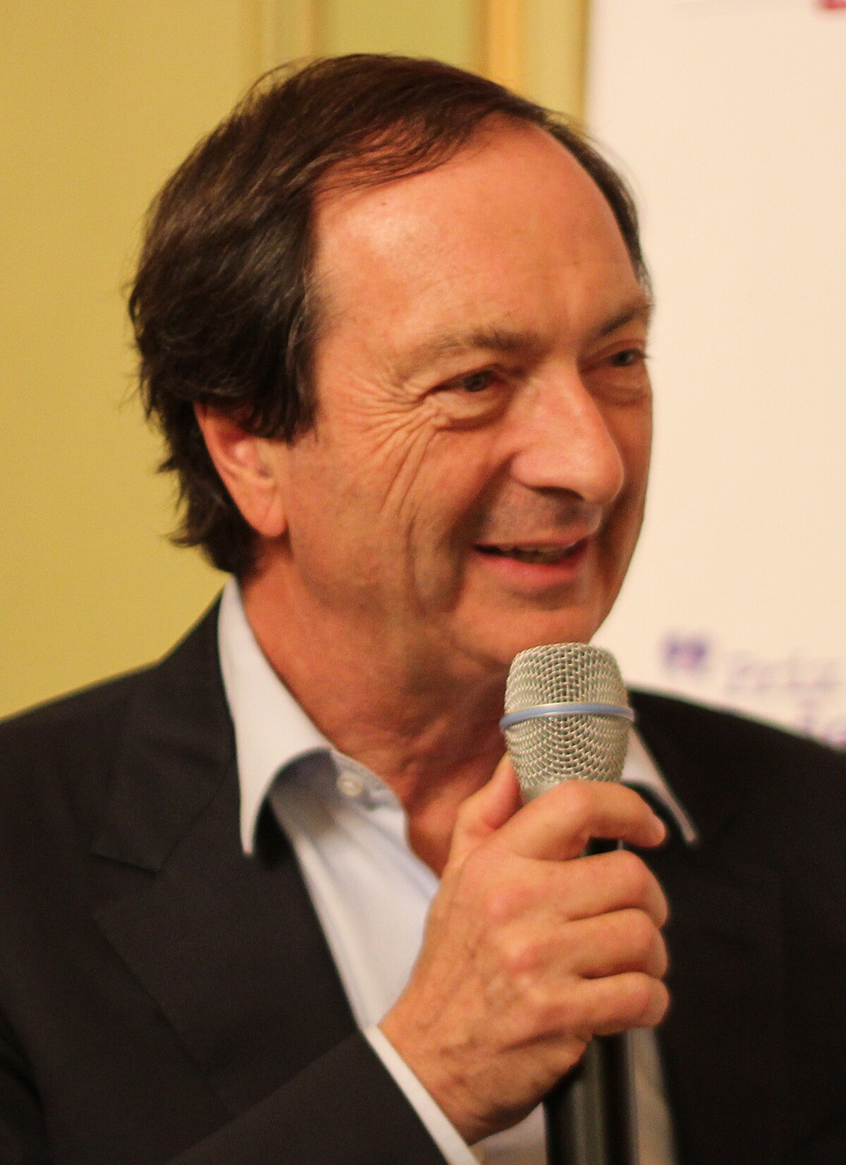  Michel-Édouard Leclerc